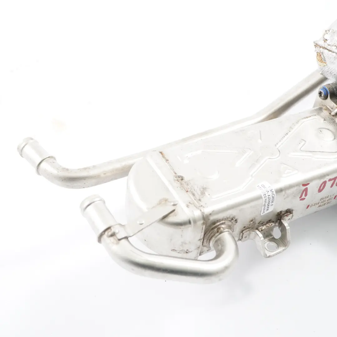 AGR Auspuff ventil kühler für VW Volkswagen Polo 5 1.2 TDI Diesel mit Teilenummer 03P131512C VW Volkswagen Polo 5 1.2 TDI Diesel AGR Auspuff ventil kühler - SKU 03P131512C - Teilenummer 03P131512C