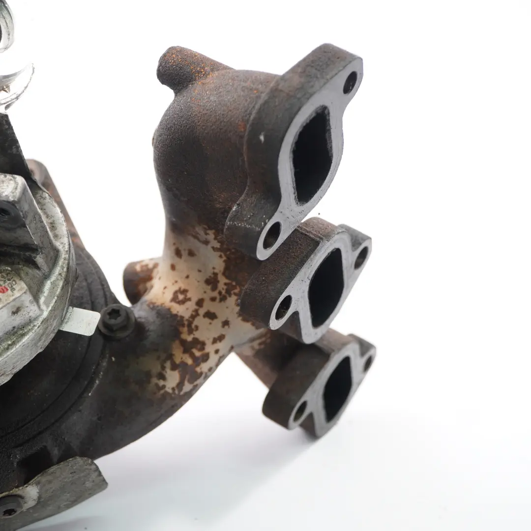 Collettore di scarico turbo per VW Polo 5 Seat Ibiza 4 1.2 TDI con numero di parte 03P253019B VW Polo 5 Seat Ibiza 4 1.2 TDI Collettore di scarico turbo - SKU 03P253019B - Numero di parte 03P253019B