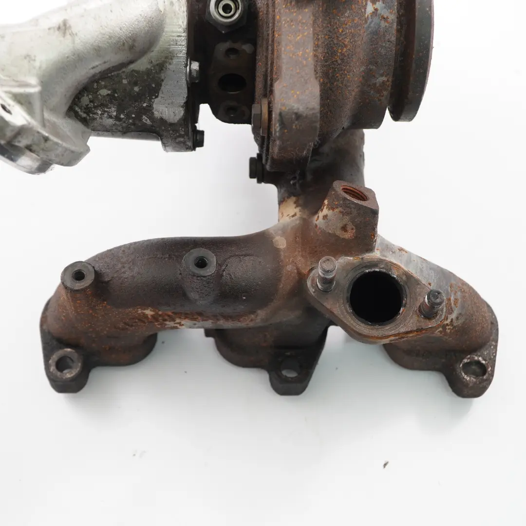 Collettore di scarico turbo per VW Polo 5 Seat Ibiza 4 1.2 TDI con numero di parte 03P253019B VW Polo 5 Seat Ibiza 4 1.2 TDI Collettore di scarico turbo - SKU 03P253019B - Numero di parte 03P253019B