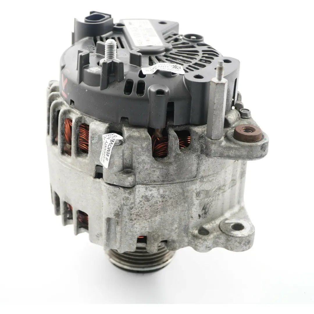 MK5 Motore Diesel Alternatore Generatore 140A 14V per VW Seat Skoda Polo con numero di parte 03P903023D VW Seat Skoda Polo MK5 Motore Diesel Alternatore Generatore 140A 14V - SKU 03P903023D - Numero di parte 03P903023D