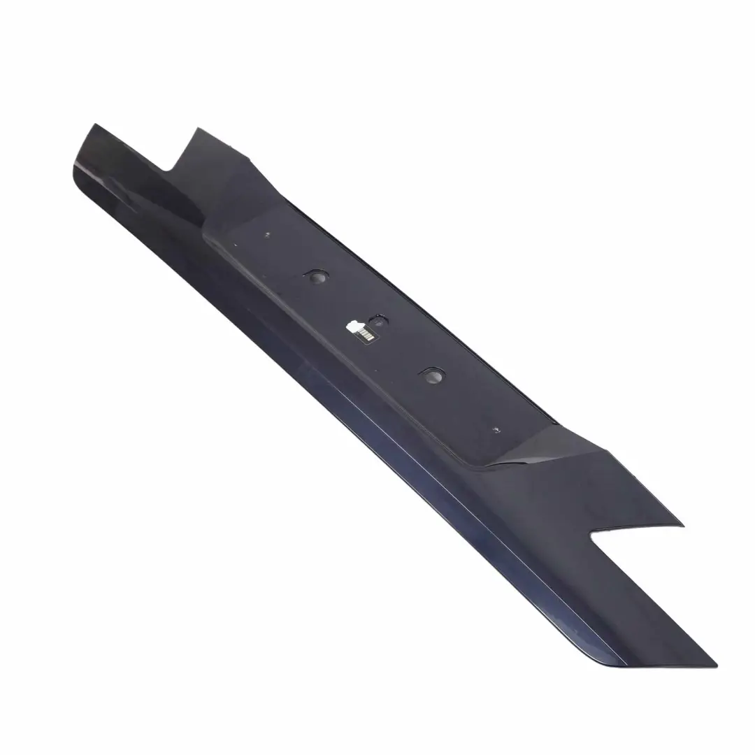 Listwa Blenda Klapy Tylnej Monacoblau A35 do BMW E65 o numerze 0403251 BMW E65 Listwa Blenda Klapy Tylnej Monacoblau A35 - SKU 0403251-MB1 - Numer Części 0403251