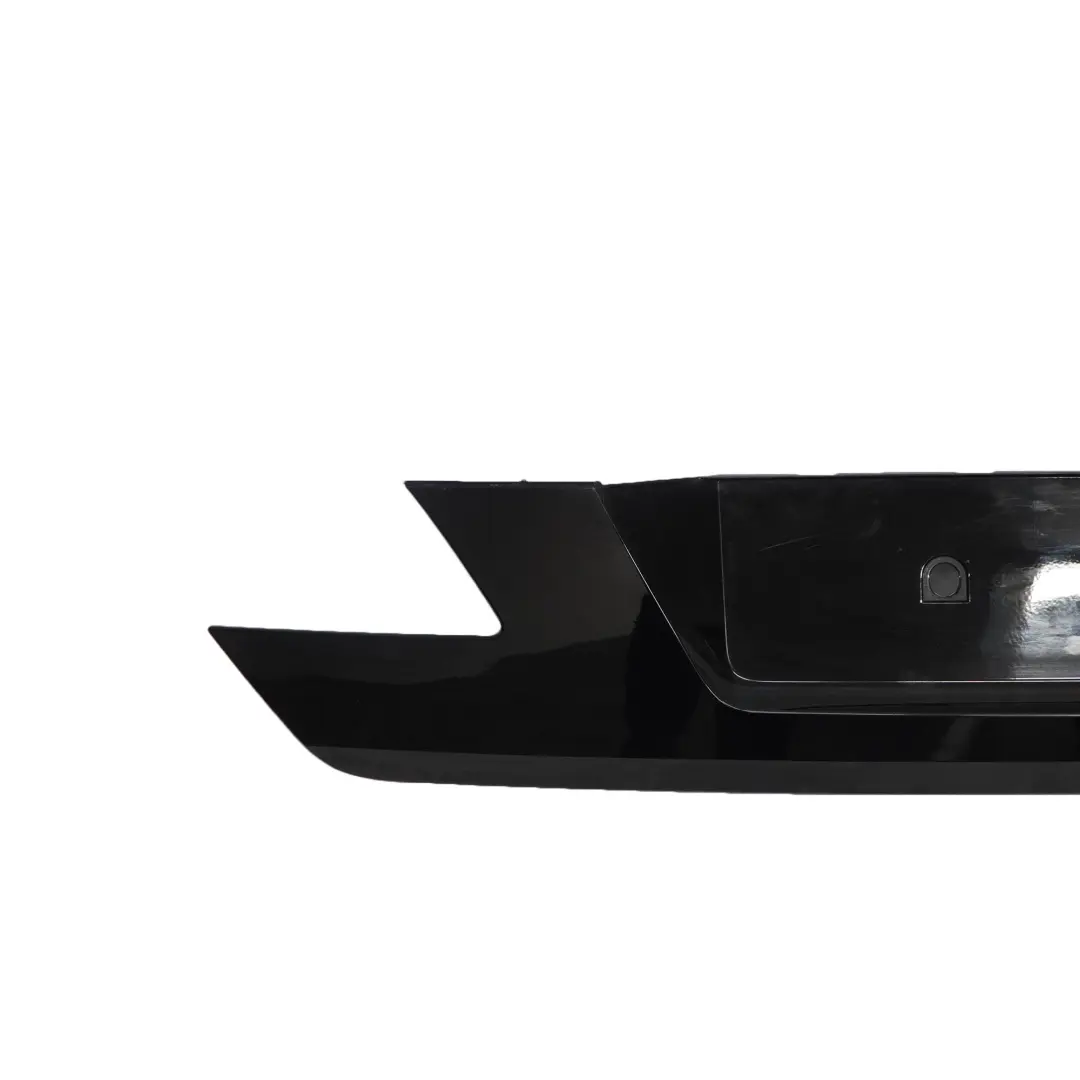 BMW E65 E66 Heckklappe Blende Abdeckung Panel Schwarz 2 - 668 - SKU 0403251-SCH - Teilenummer 0403251