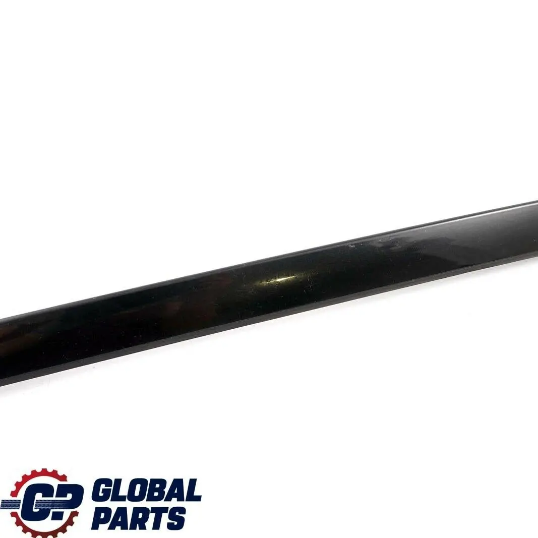 £BMW X3 Series E83 Front Left N/S Windscreen Drip Moulding Trim Black Sapphire to with Part number 0403317 £BMW X3 Series E83 Front Left N/S Windscreen Drip Moulding Trim Black Sapphire - SKU P0403317-BS - Part number 0403317