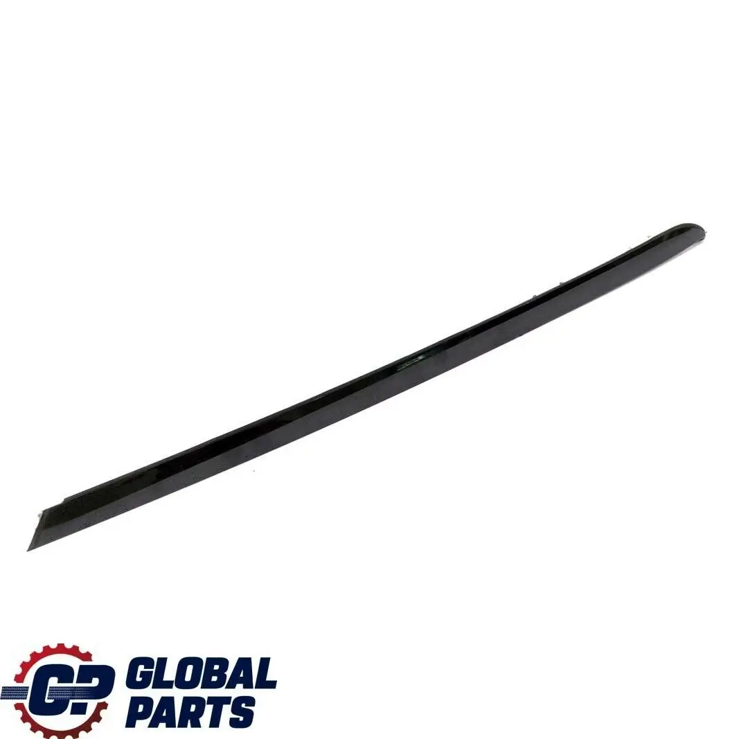 Anteriore Destra O/S Parabrezza Gocciolamento Modanatura Nero Zaffiro per BMW X3 E83 con numero di parte 0403319 BMW X3 E83 Anteriore Destra O/S Parabrezza Gocciolamento Modanatura Nero Zaffiro - SKU P0403319-BS - Numero di parte 0403319