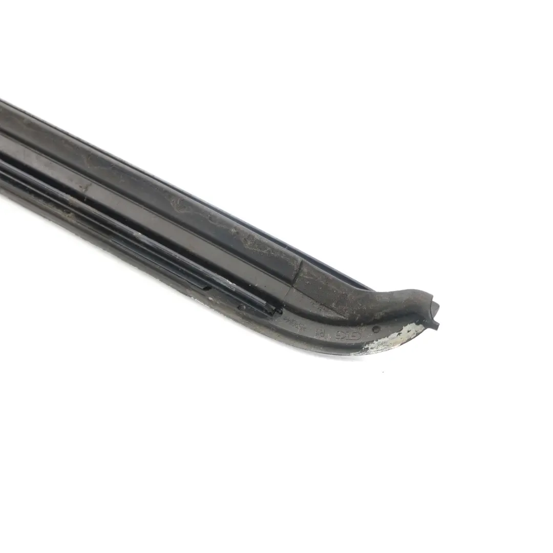 Right O/S Windscreen Drip Moulding Trim Monacoblau Monaco Blue - A35 to BMW X3 E83 with Part number 0403319 BMW X3 E83 Right O/S Windscreen Drip Moulding Trim Monacoblau Monaco Blue - A35 - SKU 0403319-MB - Part number 0403319