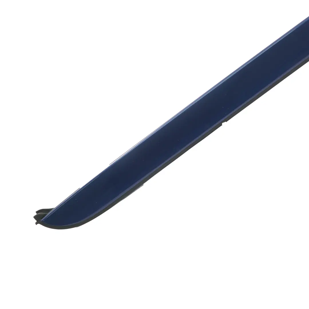 Wasserfangleiste Blende Abdeckung Rechts Mysticblau A07 für BMW X3 er E83 mit Teilenummer 0403319 BMW X3 er E83 Wasserfangleiste Blende Abdeckung Rechts Mysticblau A07 - SKU 0403319-MYS - Teilenummer 0403319