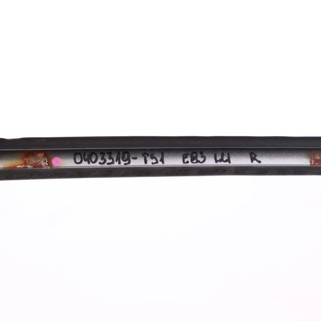 Listwa Szyby Czołowej Przedniej Prawa do BMW X3 E83 o numerze 0403319 BMW X3 E83 Listwa Szyby Czołowej Przedniej Prawa - SKU 0403319-TS1 - Numer Części 0403319