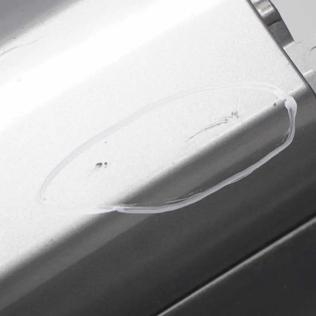 Zderzak Tylny Silbergrau A08 M-Pakiet do BMW E83 X3 o numerze 0403470 BMW E83 X3 Zderzak Tylny Silbergrau A08 M-Pakiet - SKU 0403470-SBG1 - Numer Części 0403470