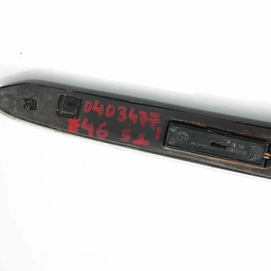 Listwa Blenda Klamka Klapy Bagażnika do BMW E46 o numerze 0403477 BMW E46 Listwa Blenda Klamka Klapy Bagażnika - SKU 0403477-TS - Numer Części 0403477
