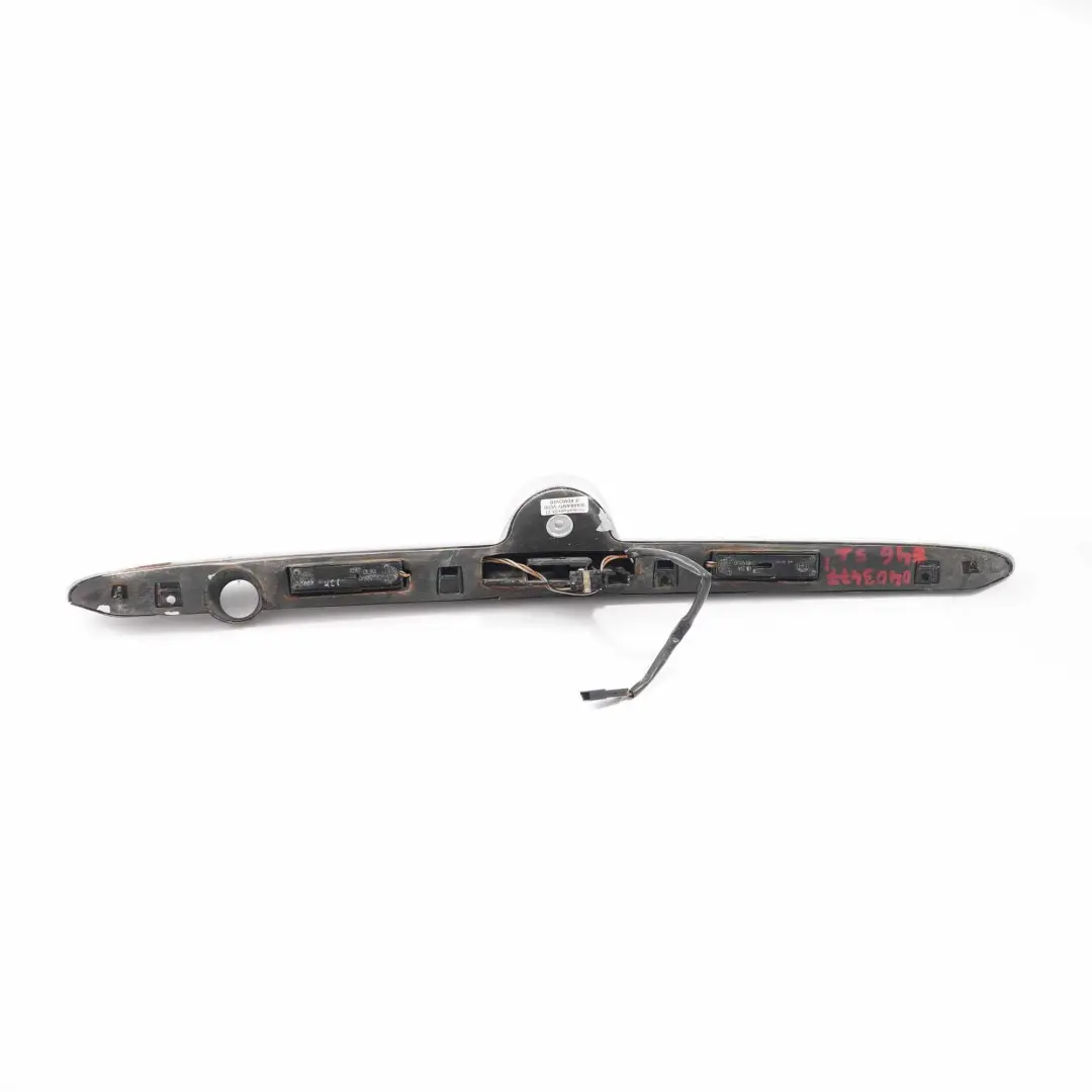 BMW E46 Tapa trasera del maletero Manija Bota Titansilber Plata 354 - SKU 0403477-TS - Número de pieza 0403477