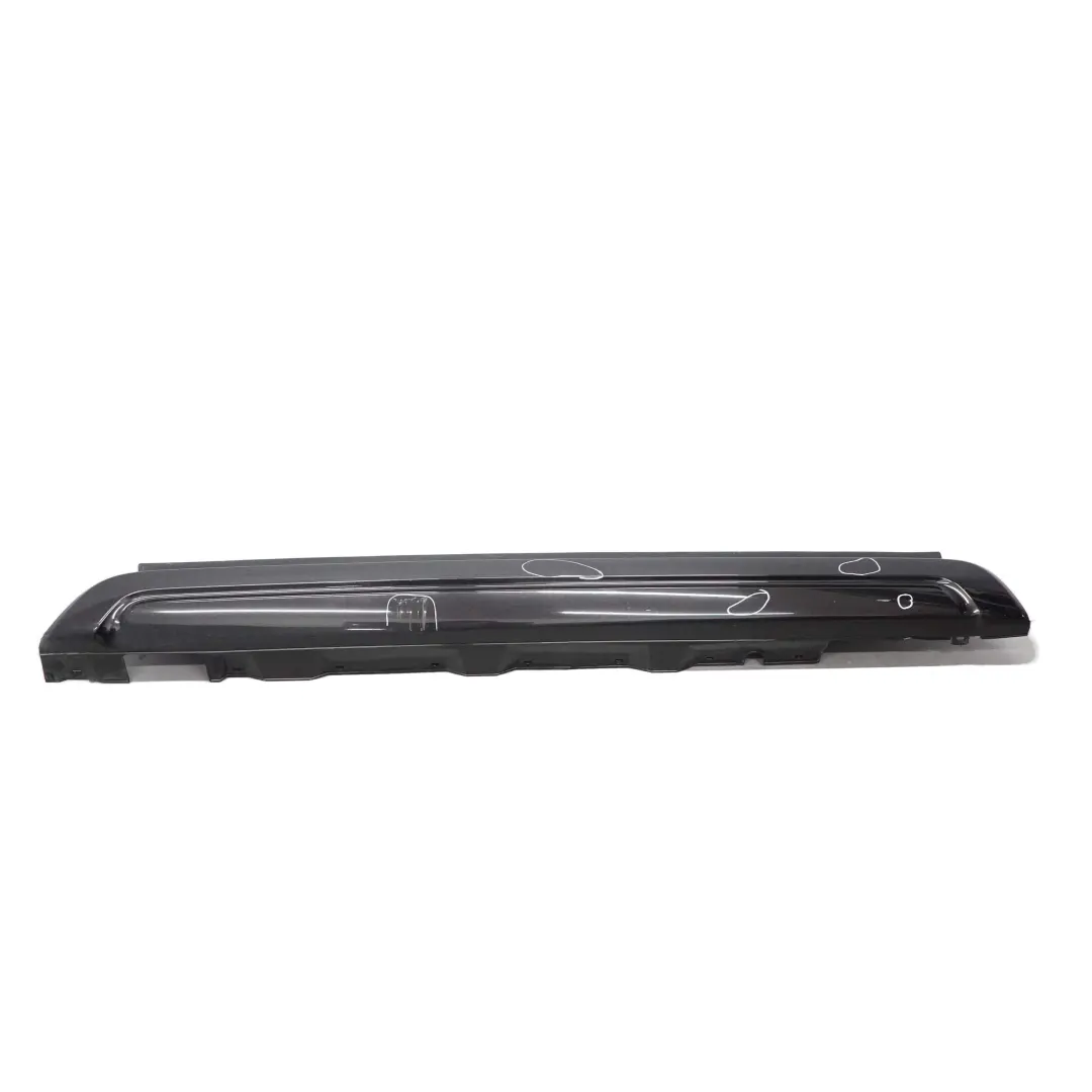 Listwa Progu Lewa M-Pakiet Rubinschwarz do BMW X3 E83 o numerze 0403480 BMW X3 E83 Listwa Progu Lewa M-Pakiet Rubinschwarz - SKU 0403480-RUB - Numer Części 0403480