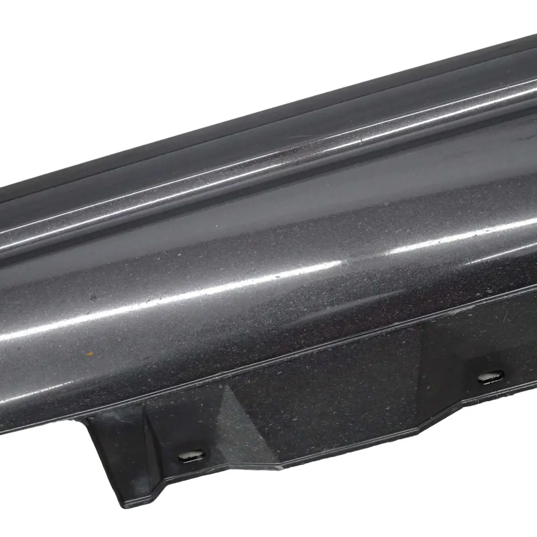 Gonna Laterale M Sport Sill Cover Sinistra Rubinschwarz Ruby Nero S23 per BMW X3 E83 con numero di parte 0403480 BMW X3 E83 Gonna Laterale M Sport Sill Cover Sinistra Rubinschwarz Ruby Nero S23 - SKU 0403480-RUB - Numero di parte 0403480