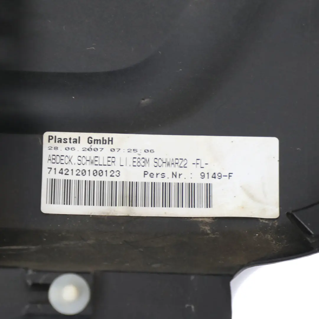 Panneaulatérale M Sport Cache seuil gauche Schwarz 2 - 668 pour BMW X3 E83 à propos du numéro de pièce 0403480 BMW X3 E83 Panneaulatérale M Sport Cache seuil gauche Schwarz 2 - 668 - SKU 0403480-SCH1 - Numéro de pièce 0403480