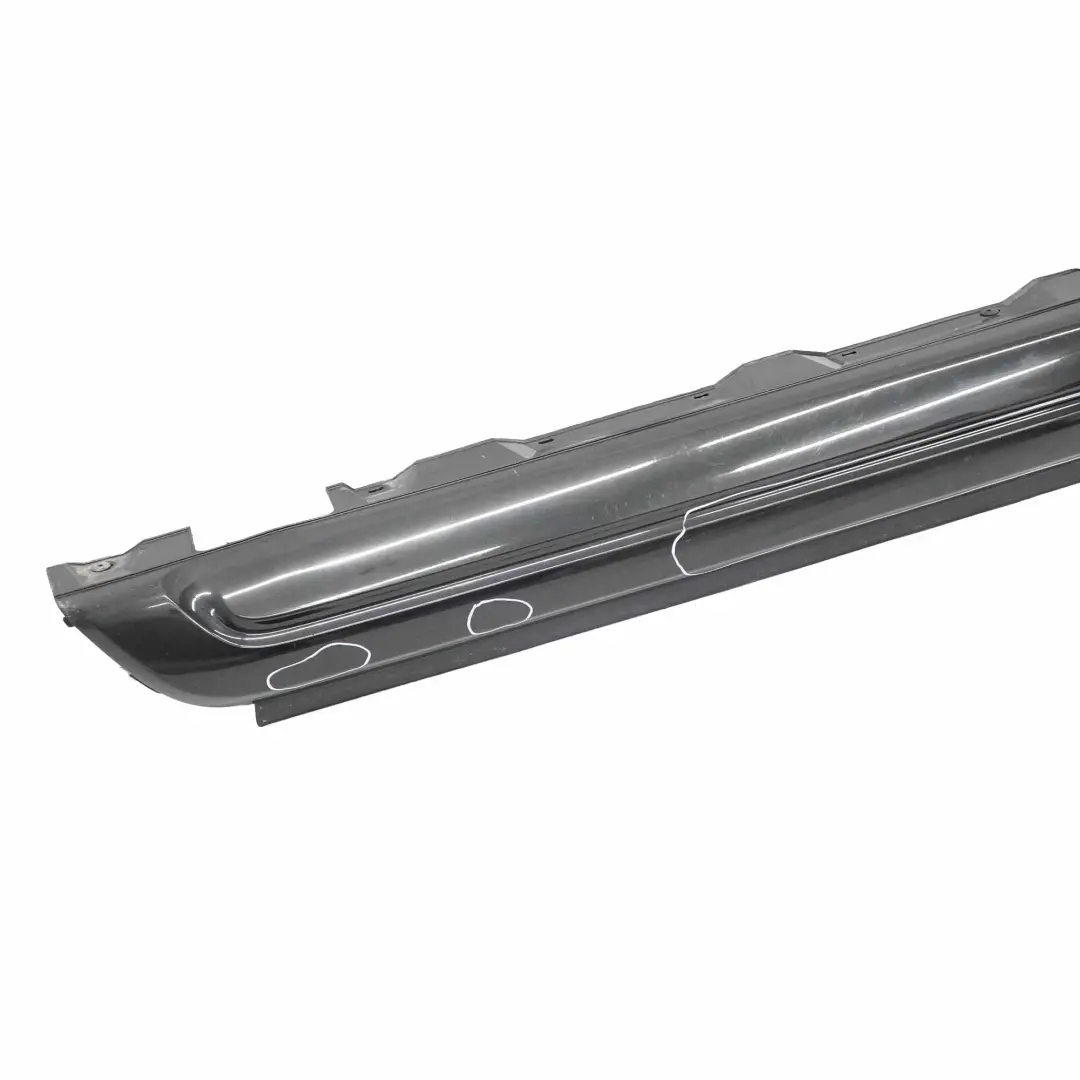 Enjoliveur de Seuil de Portiere Black Sapphire Noir - 475 pour BMW X3 E83 M Sport à propos du numéro de pièce 0403482 BMW X3 E83 M Sport Enjoliveur de Seuil de Portiere Black Sapphire Noir - 475 - SKU 0403482-BS1 - Numéro de pièce 0403482