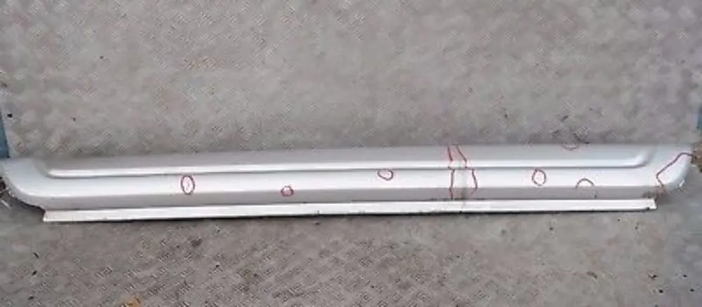 Revetement Seuil Droite Argent Titane Silver pour BMW X3 E83 M Sport à propos du numéro de pièce 403482 BMW X3 E83 M Sport Revetement Seuil Droite Argent Titane Silver - SKU 0403482-TS - Numéro de pièce 403482