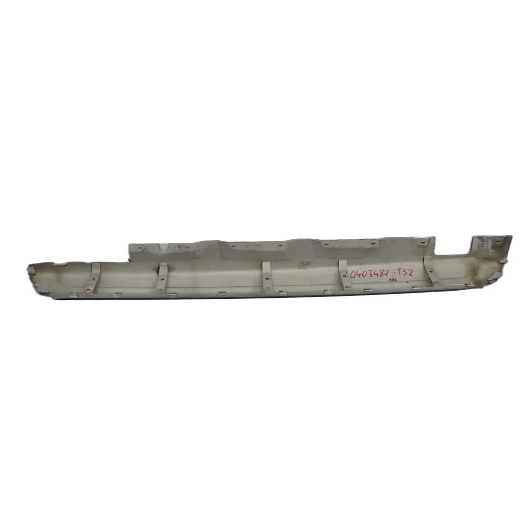 BMW X3 E83 M Sport Faldon Cubrepuerta Derecho Titansilber Plata - 354 - SKU 0403482-TS2 - Número de pieza 0403482