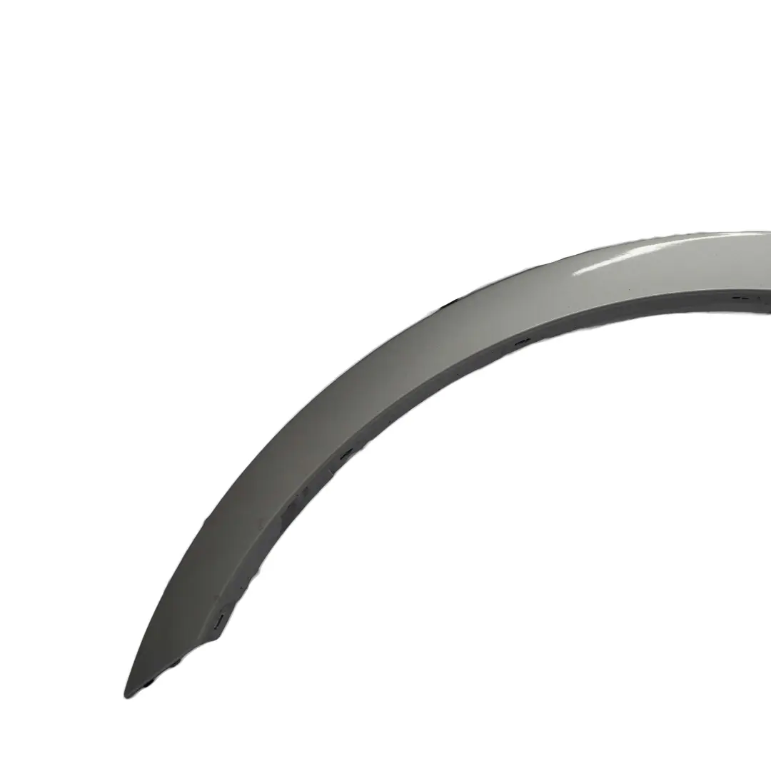 BMW Cubre Paso De Rueda M Sport Delantero Izquierdo Titansilber Metallic - 354 - SKU 0403483-TS - Número de pieza 0403483