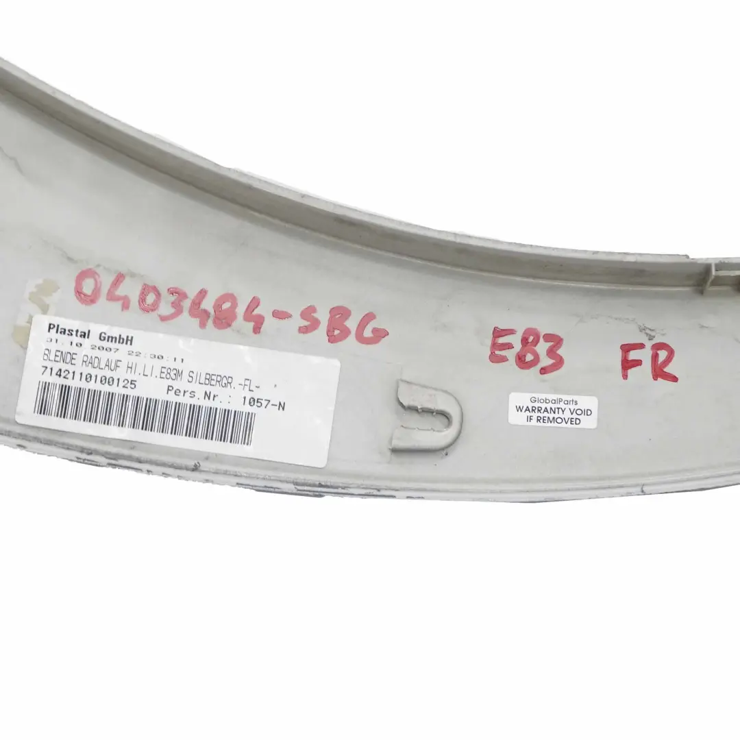 Delantero Derecho Tapa Paso de Rueda Silbergrau Gris A08 para BMW X3 E83 M Sport con número de pieza 0403484 BMW X3 E83 M Sport Delantero Derecho Tapa Paso de Rueda Silbergrau Gris A08 - SKU 0403484-SBG - Número de pieza 0403484