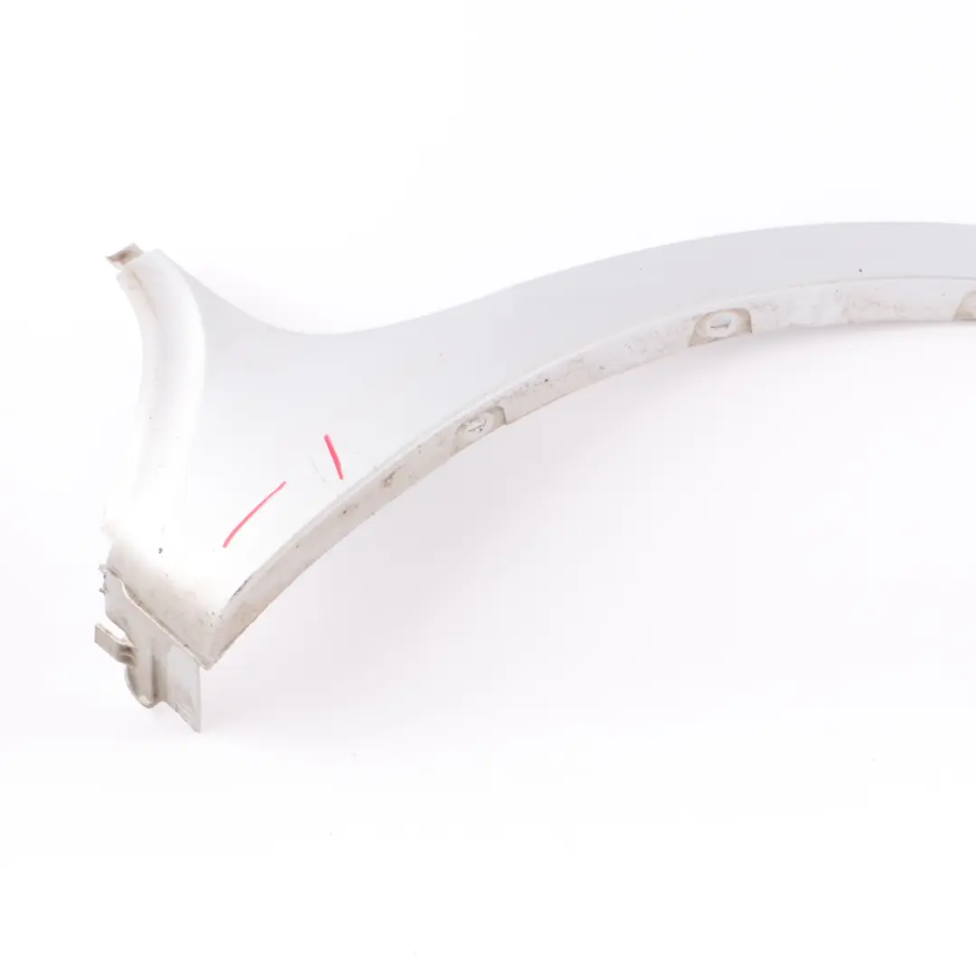 Copricerchio Anteriore Destro Titansilber Silver - 354 per BMW X3 E83 M Sport con numero di parte 0403484 BMW X3 E83 M Sport Copricerchio Anteriore Destro Titansilber Silver - 354 - SKU 0403484-TS - Numero di parte 0403484