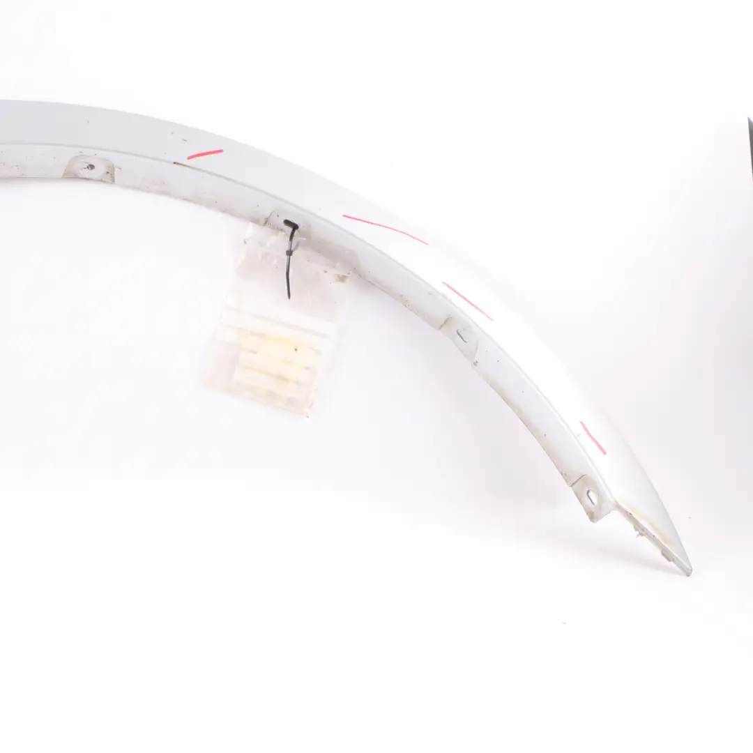 Cache Passage Roue Avant Droit Finition Titan Silver - 354 pour BMW X3 E83 M Sport à propos du numéro de pièce 0403484 BMW X3 E83 M Sport Cache Passage Roue Avant Droit Finition Titan Silver - 354 - SKU 0403484-TS - Numéro de pièce 0403484