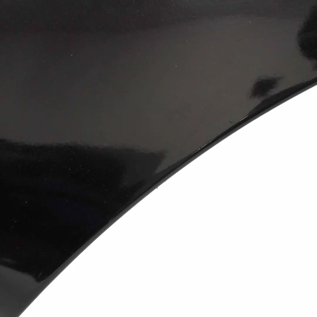 Paso De rueda trasero izquierdo Tapa M Sport Rubinschwarz Negro Rubi - S23 para BMW con número de pieza 0403486 BMW Paso De rueda trasero izquierdo Tapa M Sport Rubinschwarz Negro Rubi - S23 - SKU 0403486-RUB - Número de pieza 0403486