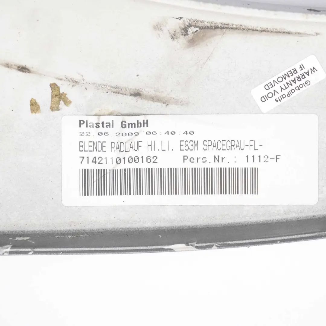 Paso de Rueda Trasero Izquierdo Tapa M Sport Spacegrau Gris - A52 para BMW X3 E83 con número de pieza 0403486 BMW X3 E83 Paso de Rueda Trasero Izquierdo Tapa M Sport Spacegrau Gris - A52 - SKU 0403486-SCG - Número de pieza 0403486