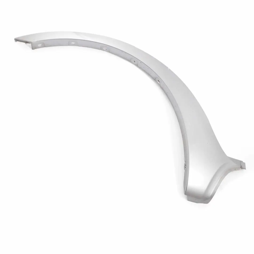 Enjoliveur Passage Roue Arrière Droit M Sport Spacegrau - A52 pour BMW X3 E83 à propos du numéro de pièce 0403487 BMW X3 E83 Enjoliveur Passage Roue Arrière Droit M Sport Spacegrau - A52 - SKU 0403487-SCG - Numéro de pièce 0403487