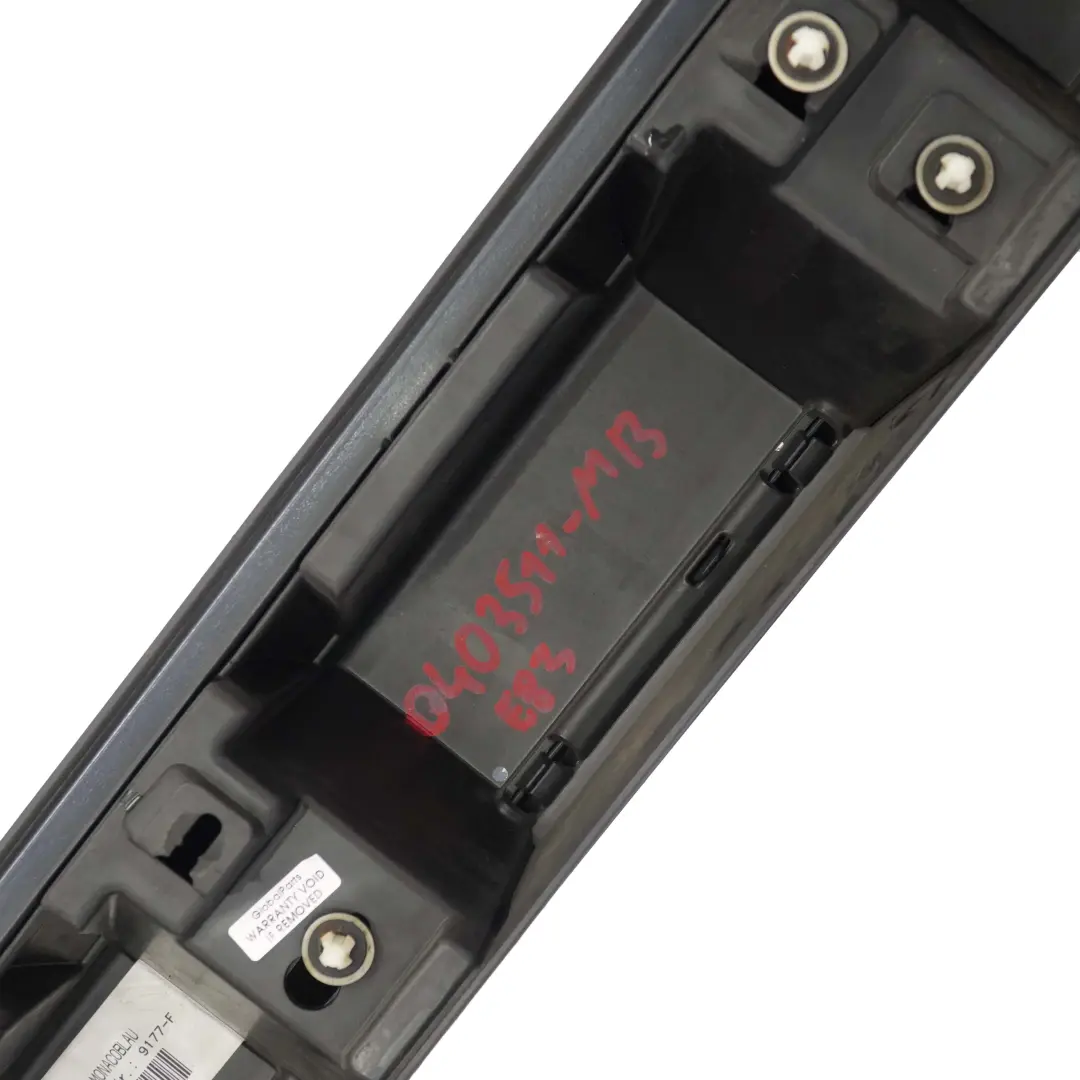 Blende Abdeckung Heckklappe Monaco Blue Blau - A35 für BMW X3 E83 M Sport mit Teilenummer 0403511 BMW X3 E83 M Sport Blende Abdeckung Heckklappe Monaco Blue Blau - A35 - SKU 0403511-MB - Teilenummer 0403511