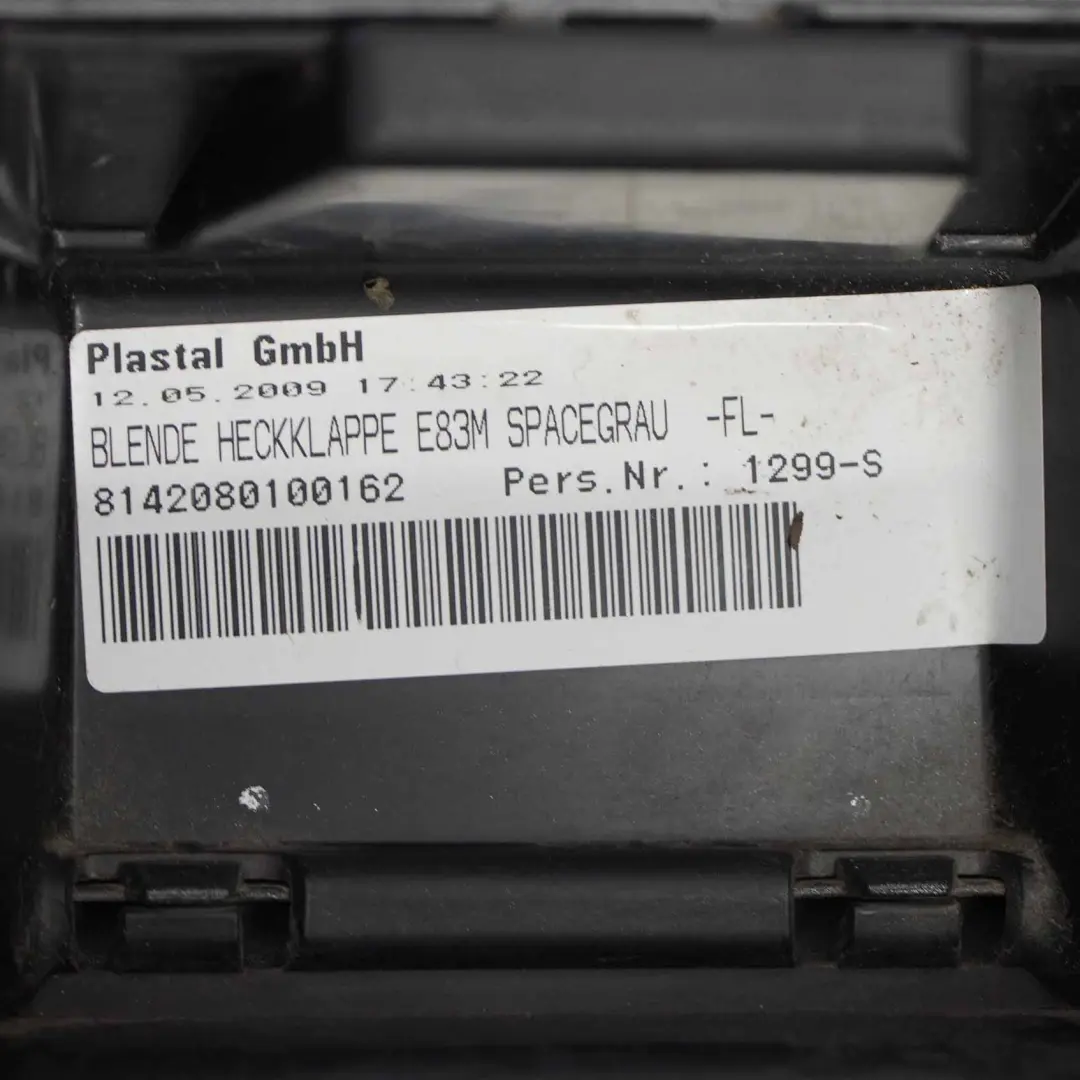 Cache-bagages de hayon M Sport - Spacegrau - A52 pour BMW X3 E83 - à propos du numéro de pièce 0403511 BMW X3 E83 - Cache-bagages de hayon M Sport - Spacegrau - A52 - SKU 0403511-SCG - Numéro de pièce 0403511