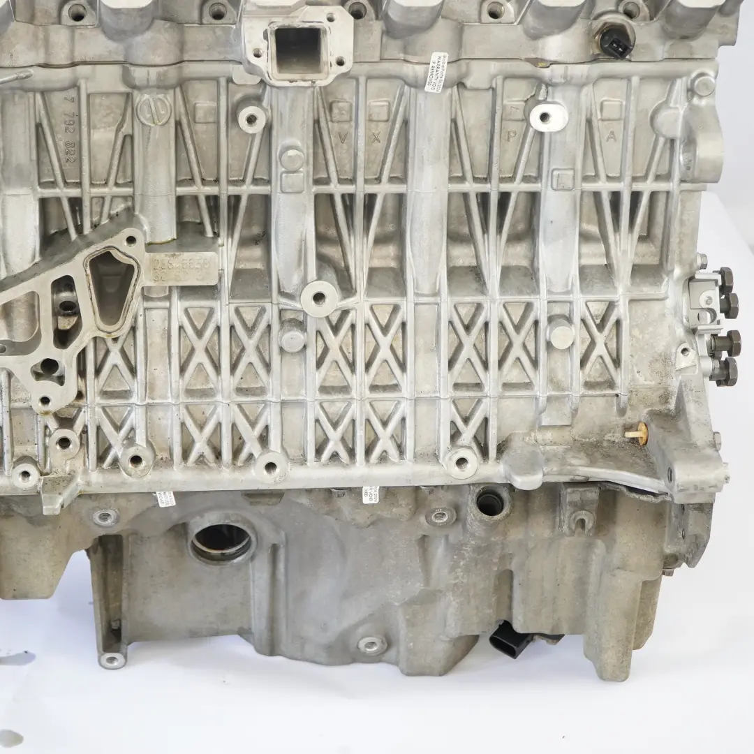 BMW X3 E83 3.0d M57N2 Motor Desnudo 306D3 218HP Nueva Distribución GARANTÍA - SKU 0413756-2 - Número de pieza 0413756
