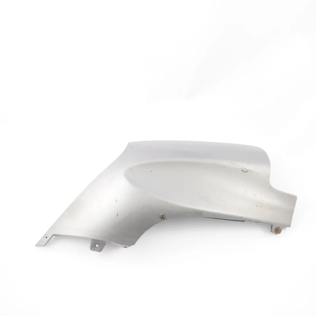 Parachoques Trasero Derecho Aero Tapa Lateral Inferior Spacegrau A52 para BMW X5 E70 con número de pieza 0413820 BMW X5 E70 Parachoques Trasero Derecho Aero Tapa Lateral Inferior Spacegrau A52 - SKU 0413820-SCG1 - Número de pieza 0413820