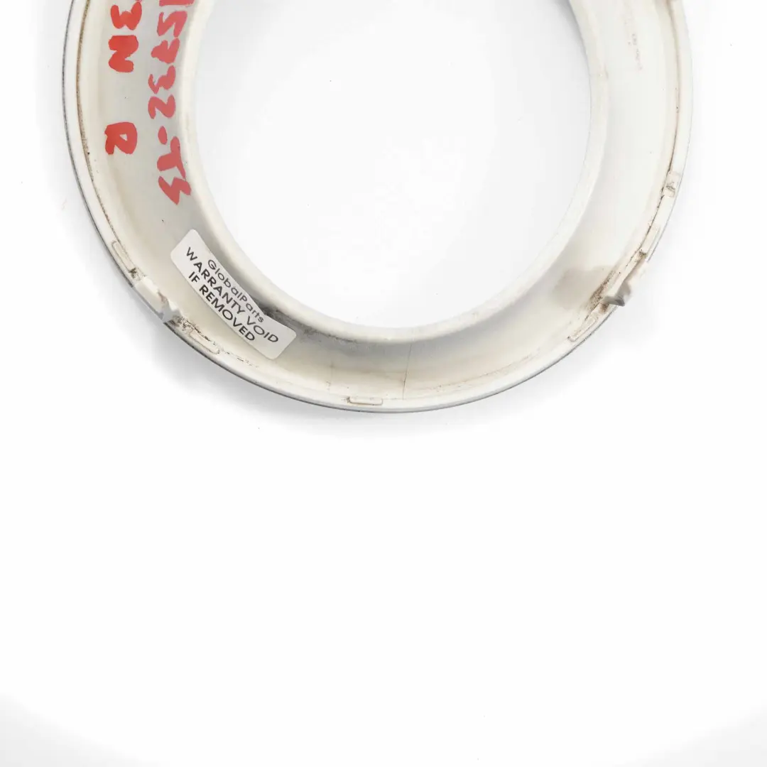 Copertura Fendinebbia Paraurti anteriore destro Titan Argento 354 per BMW X3 E83 LCI con numero di parte 0415732 BMW X3 E83 LCI Copertura Fendinebbia Paraurti anteriore destro Titan Argento 354 - SKU 0415732-TS - Numero di parte 0415732