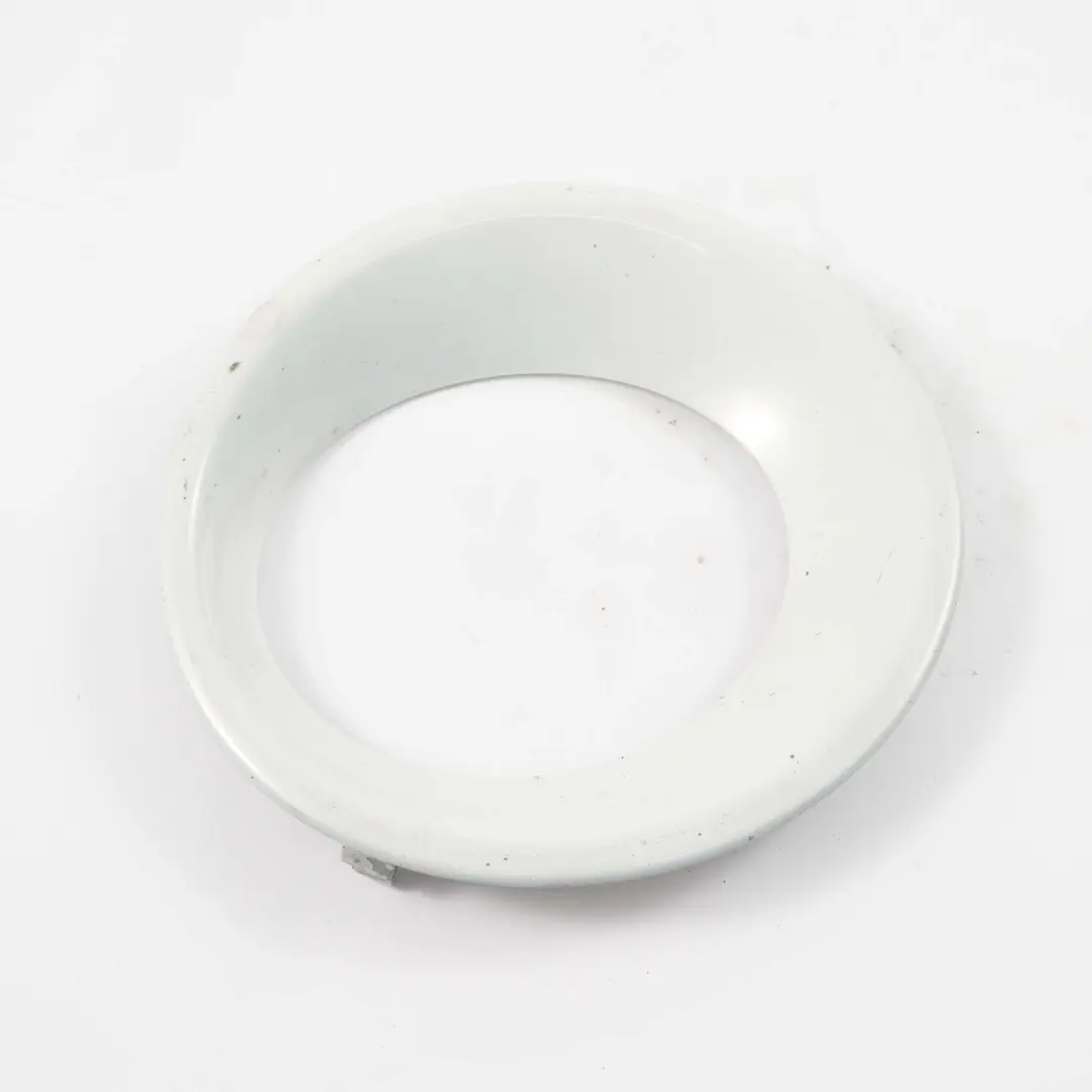 Tapa Faro Antiniebla BMW LCI Parachoques Delantero Izquierdo Pintado Blanco para con número de pieza 0415733 Tapa Faro Antiniebla BMW LCI Parachoques Delantero Izquierdo Pintado Blanco - SKU 0415733-WHI - Número de pieza 0415733