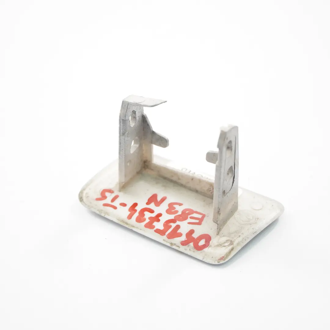 Front Bumper Right O/S Washer Jet Cover Cap Titan Silver 354 to BMW E83 LCI with Part number 3416226 BMW E83 LCI Front Bumper Right O/S Washer Jet Cover Cap Titan Silver 354 - SKU 0415734-TS - Part number 3416226