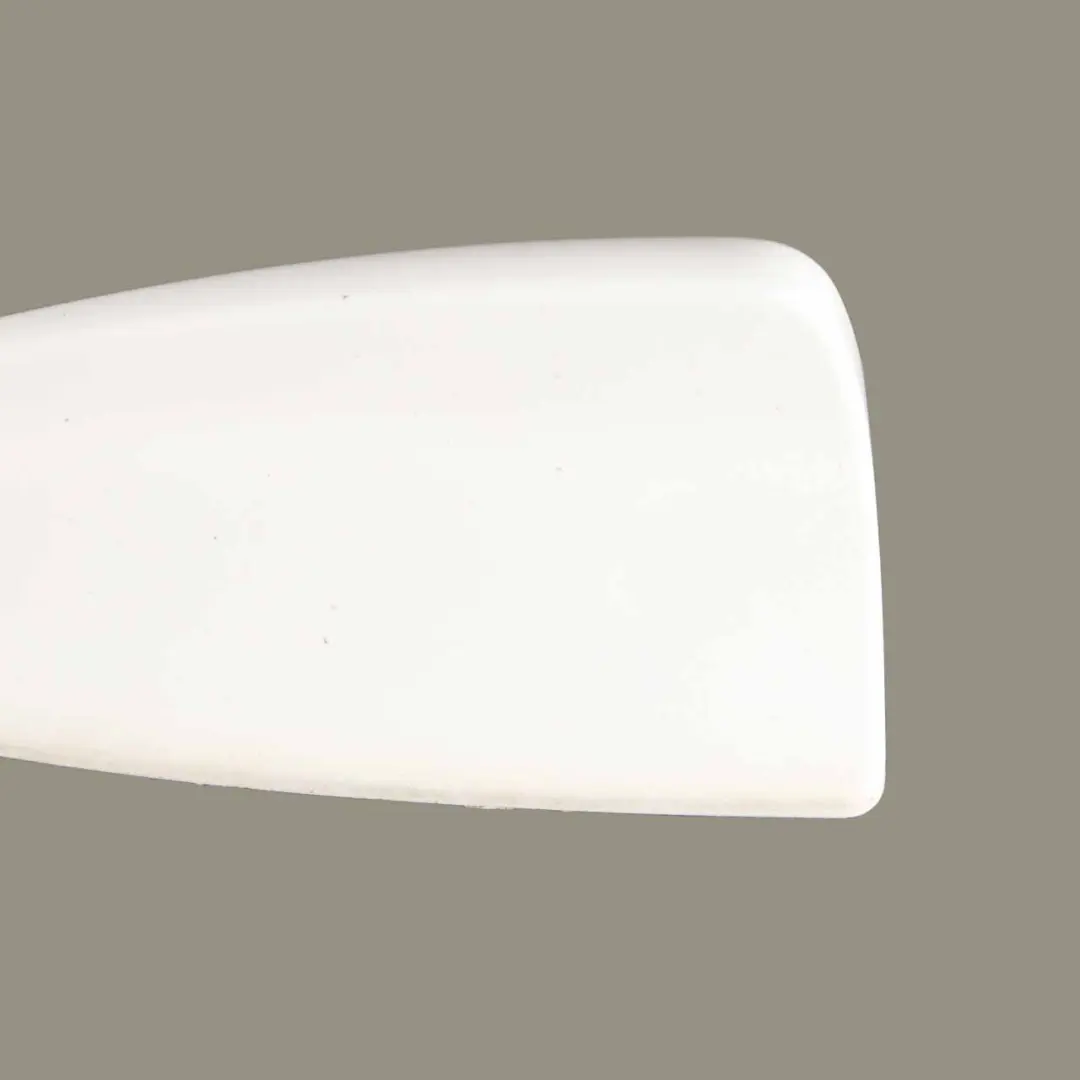 Roof Antenna Shark Cover Alpinweiss III Alpine White 300 to BMW X5 E70 X6 E71 with Part number 0420271 BMW X5 E70 X6 E71 Roof Antenna Shark Cover Alpinweiss III Alpine White 300 - SKU 0420271-AW - Part number 0420271