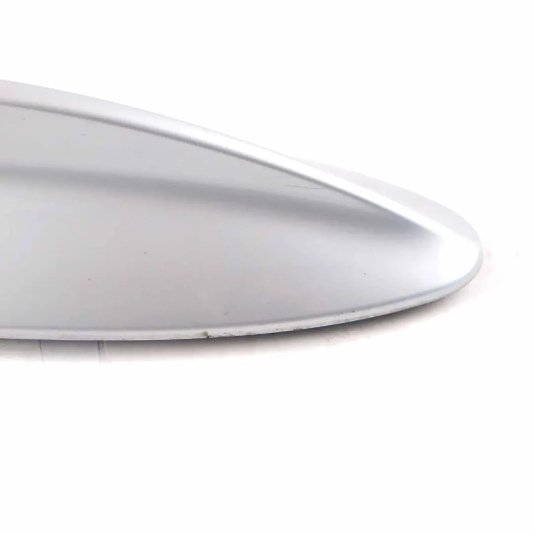 Antenna tetto BMW F11 X5 E70 Copertura squalo tetto Argento Glaciale A83 9193306 per con numero di parte 0420271 Antenna tetto BMW F11 X5 E70 Copertura squalo tetto Argento Glaciale A83 9193306 - SKU 0420271-GSB - Numero di parte 0420271