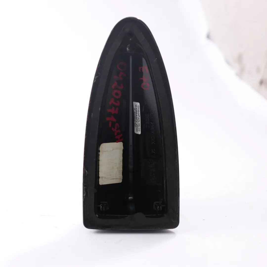 Copertura antenna tetto BMW F11 X5 E70 Alloggiamento squalo Schwarz 2 Nero - 668 per con numero di parte 0420271 Copertura antenna tetto BMW F11 X5 E70 Alloggiamento squalo Schwarz 2 Nero - 668 - SKU 0420271-SCH - Numero di parte 0420271