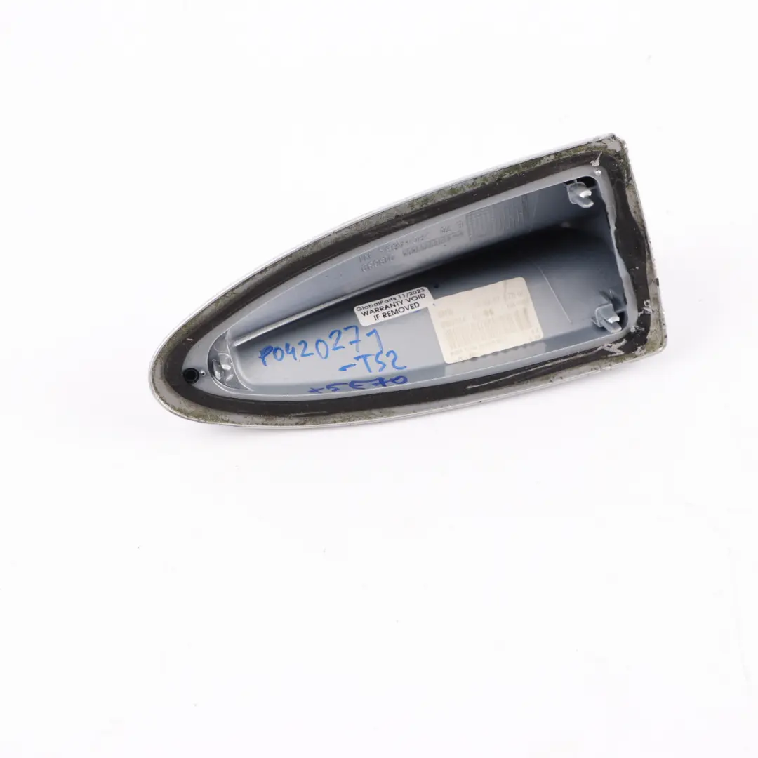 Roof Antenna Cover BMW F11 X5 E70 Shark Housing Titansilber Silver Metallic 354 to with Part number 0420271 Roof Antenna Cover BMW F11 X5 E70 Shark Housing Titansilber Silver Metallic 354 - SKU 0420271-TS2 - Part number 0420271