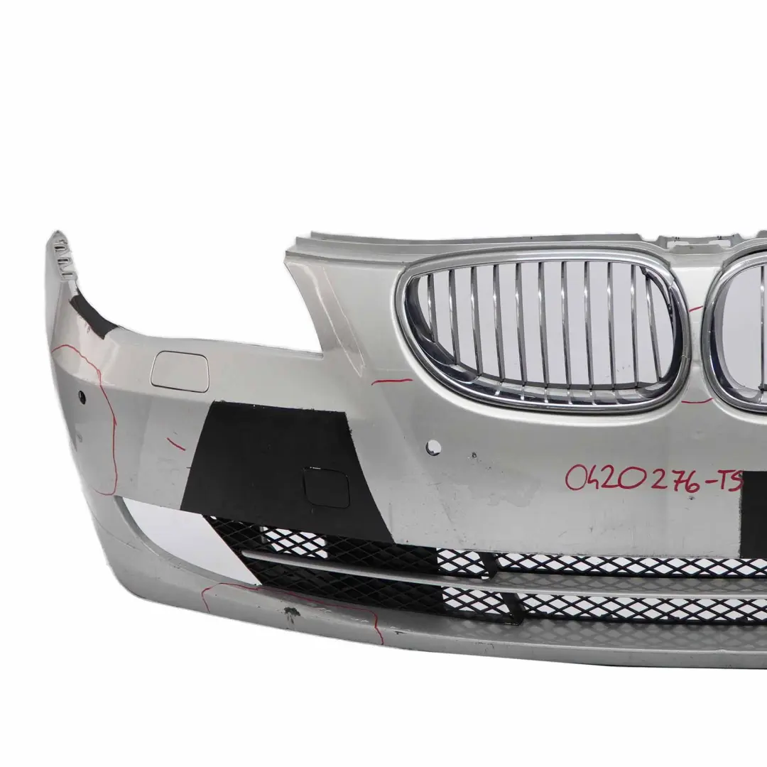 Zderzak Przedni Titansilber - 354 do BMW E60 LCI o numerze 0420276 BMW E60 LCI Zderzak Przedni Titansilber - 354 - SKU 0420276-TS - Numer Części 0420276