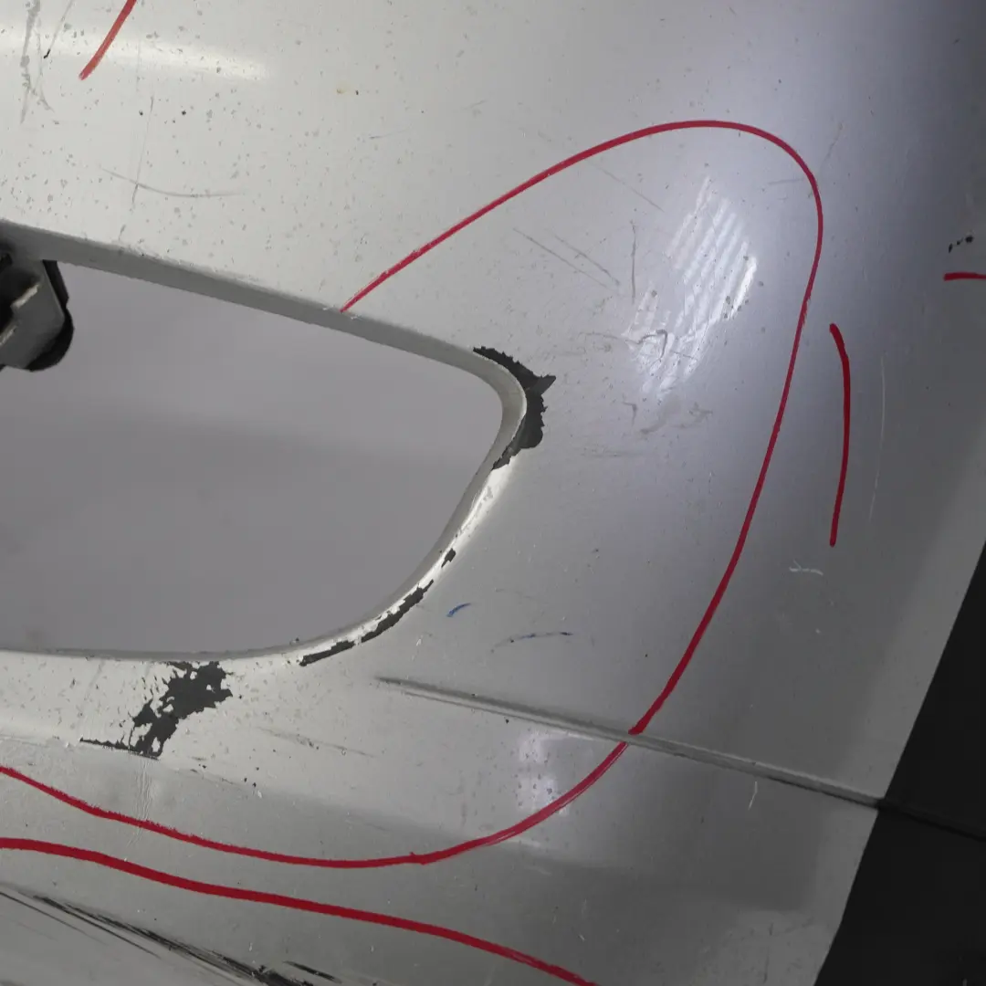 Front Bumper Trim Panel Titansilber Titan Silver Metallic - 354 to BMW E60 LCI with Part number 0420276 BMW E60 LCI Front Bumper Trim Panel Titansilber Titan Silver Metallic - 354 - SKU 0420276-TS - Part number 0420276