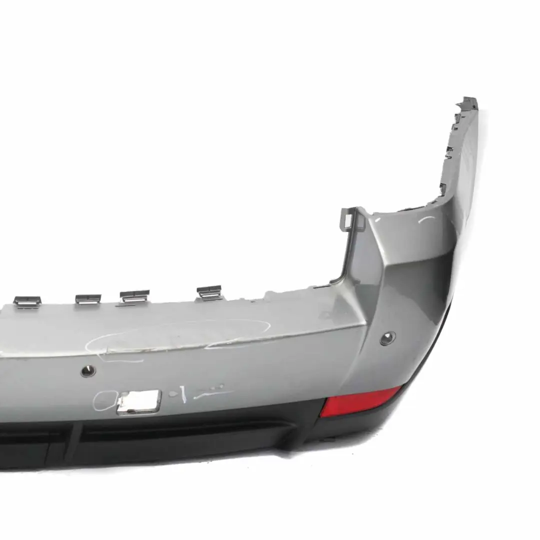 Zderzak Tylny PDC Spacegrau - A52 do BMW E83 X3 LCI o numerze 0420654 BMW E83 X3 LCI Zderzak Tylny PDC Spacegrau - A52 - SKU 0420654-SCG - Numer Części 0420654