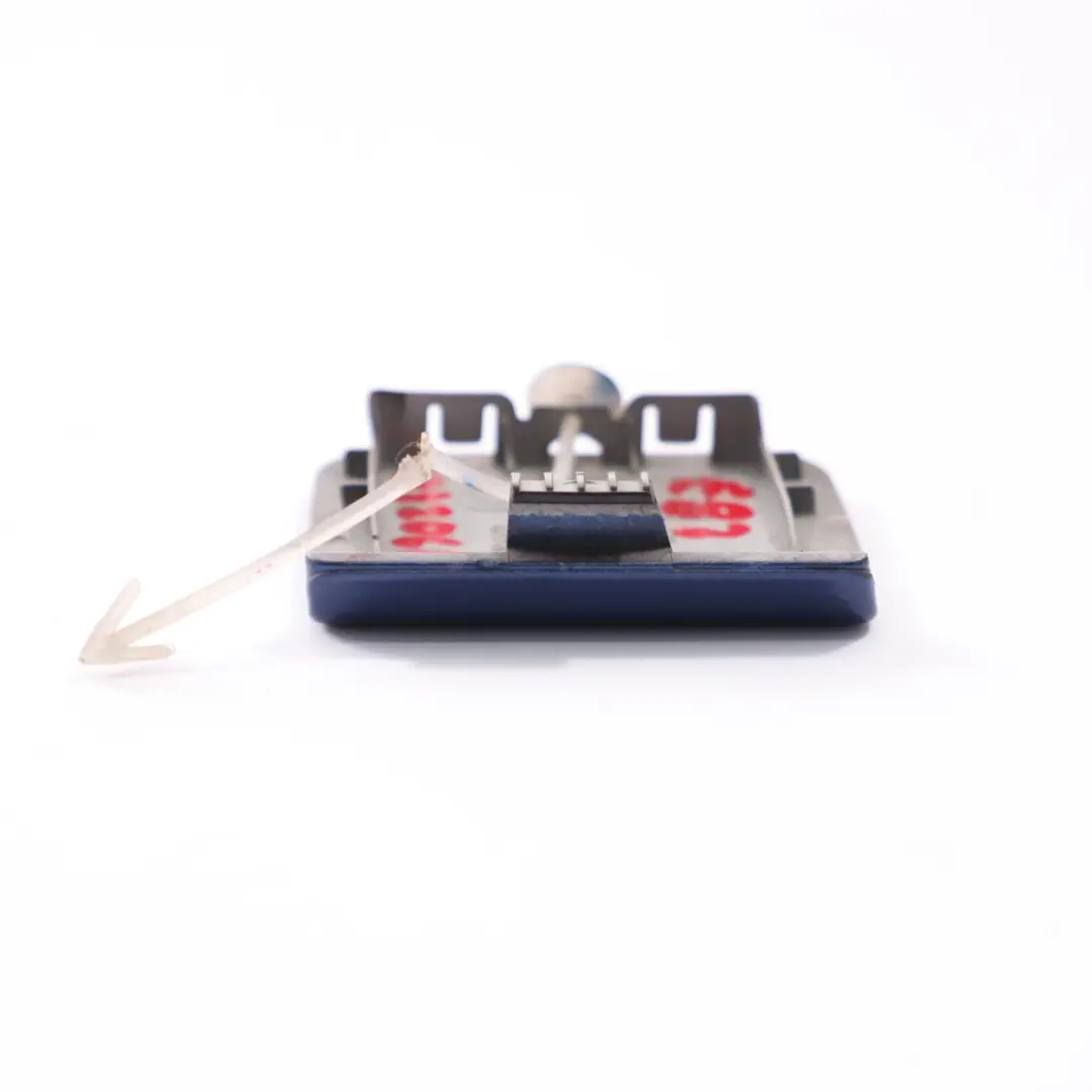 Gancio traino Coperchio Paraurti posteriore Montego Blu - A51 per BMW X3 E83 LCI con numero di parte 0420661 BMW X3 E83 LCI Gancio traino Coperchio Paraurti posteriore Montego Blu - A51 - SKU 0420661-MTB - Numero di parte 0420661