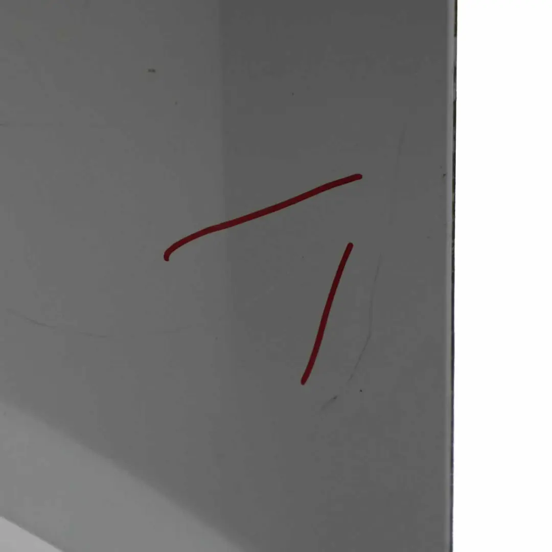 Zderzak Tylny Titansilber - 354 do BMW E60 LCI o numerze 0422349 BMW E60 LCI Zderzak Tylny Titansilber - 354 - SKU 0422349-TS - Numer Części 0422349