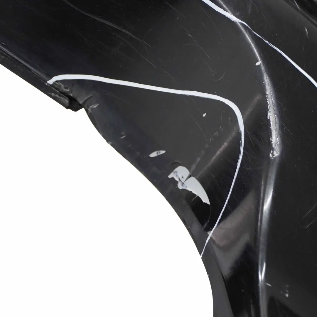 Zderzak Tył Tylny Black Sapphire - 475 do BMW E61 o numerze 0422357 BMW E61 Zderzak Tył Tylny Black Sapphire - 475 - SKU 0422357-BS1 - Numer Części 0422357