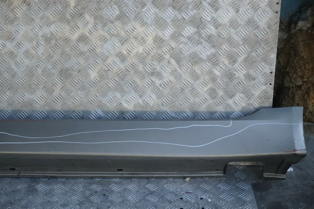 BMW E60 E61 LCi Umbral cubierta falda lateral izquierda Bronce Platinado - SKU 0422464-PB - Número de pieza 0422464