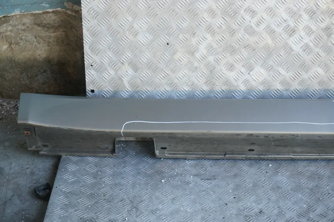 BMW 5 E60N E61N LCI Schwellerleiste Blende Schweller links Platinbronze A53 - SKU 0422464-PB - Teilenummer 0422464