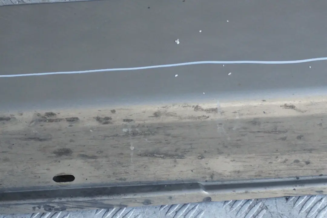 BMW E60 LCI Nakładka listwa lewa na próg lewy - SKU 0422464-PB - Numer Części 0422464