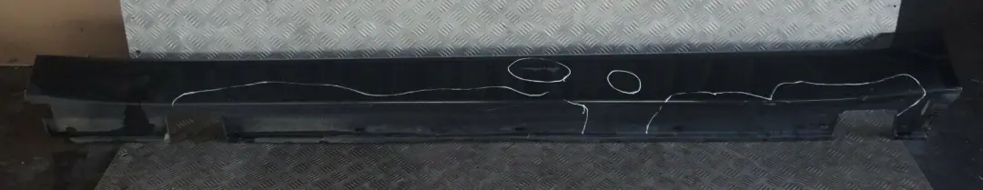 BMW 5 E60 E61 LCI Bas de Porte Couverture Seuil a Gauche Noir 2 - 668 - SKU 0422464-SCH2 - Numéro de pièce 0422464
