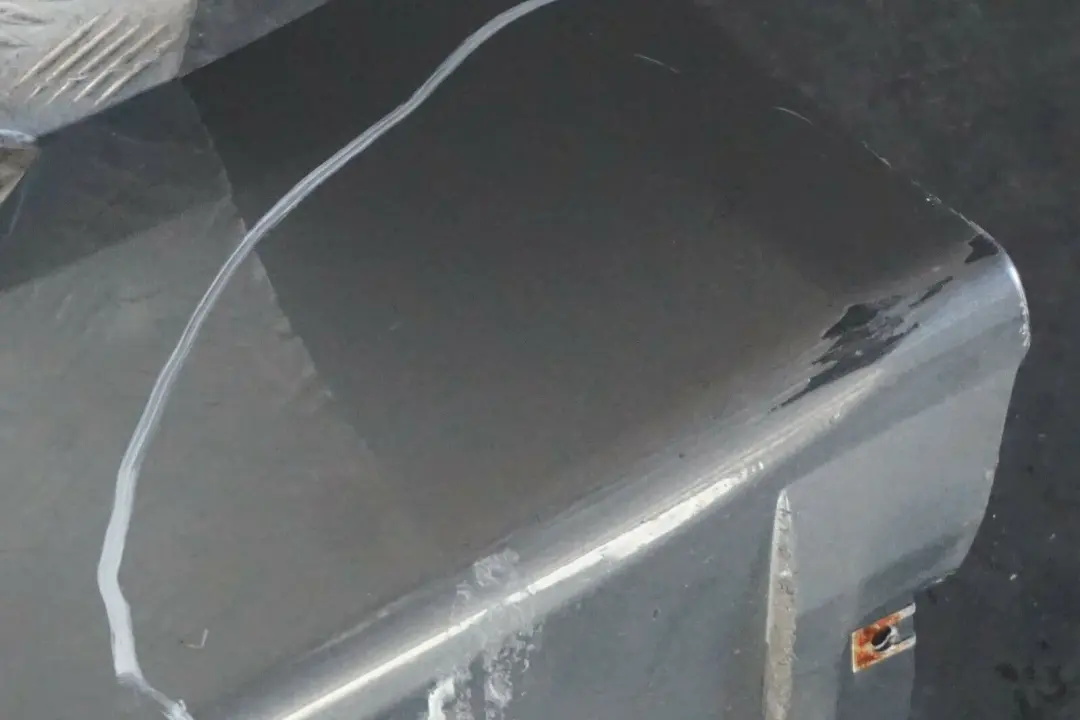 BMW E60 E61 LCI Listello Esterno Portiera Apertura SX Grigio Titanio - SKU 0422464-TGR - Numero di parte 0422464