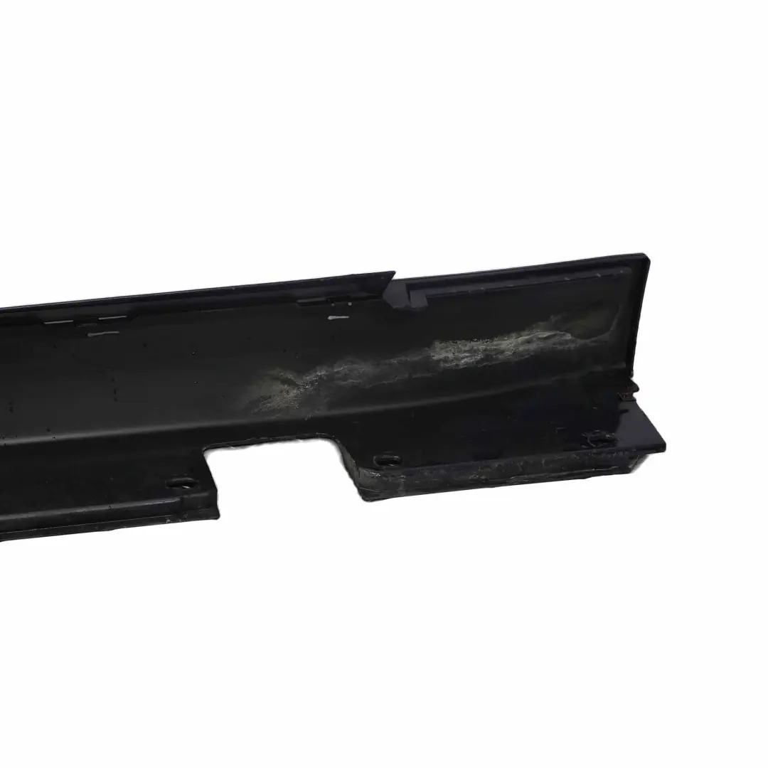 Faldón Lateral BMW E60 E61 LCI Cubre umbral de puerta Izquierdo Monacoblau Azul para con número de pieza 0422464 Faldón Lateral BMW E60 E61 LCI Cubre umbral de puerta Izquierdo Monacoblau Azul - SKU 0422464-MB2 - Número de pieza 0422464